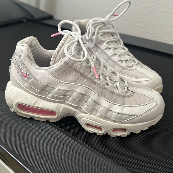 Nike Air Max 95size 7 grey and pink - Picture 1 of 3